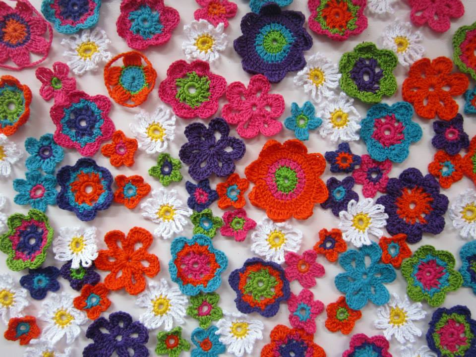 vrolijke bloemen breien en haken met Biblionet